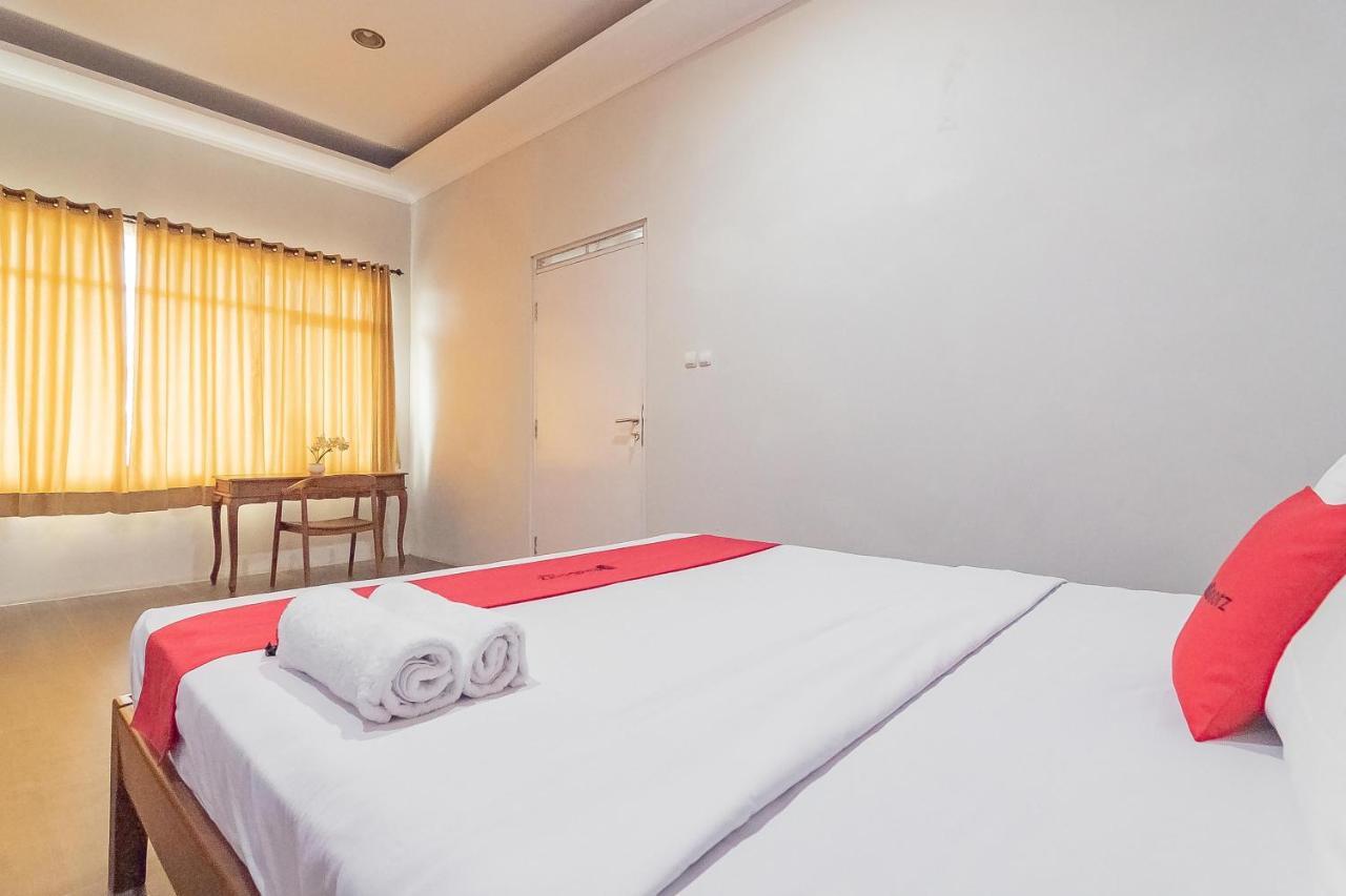 Reddoorz Resort Syariah Near D'Castello Ciater סובאנג מראה חיצוני תמונה